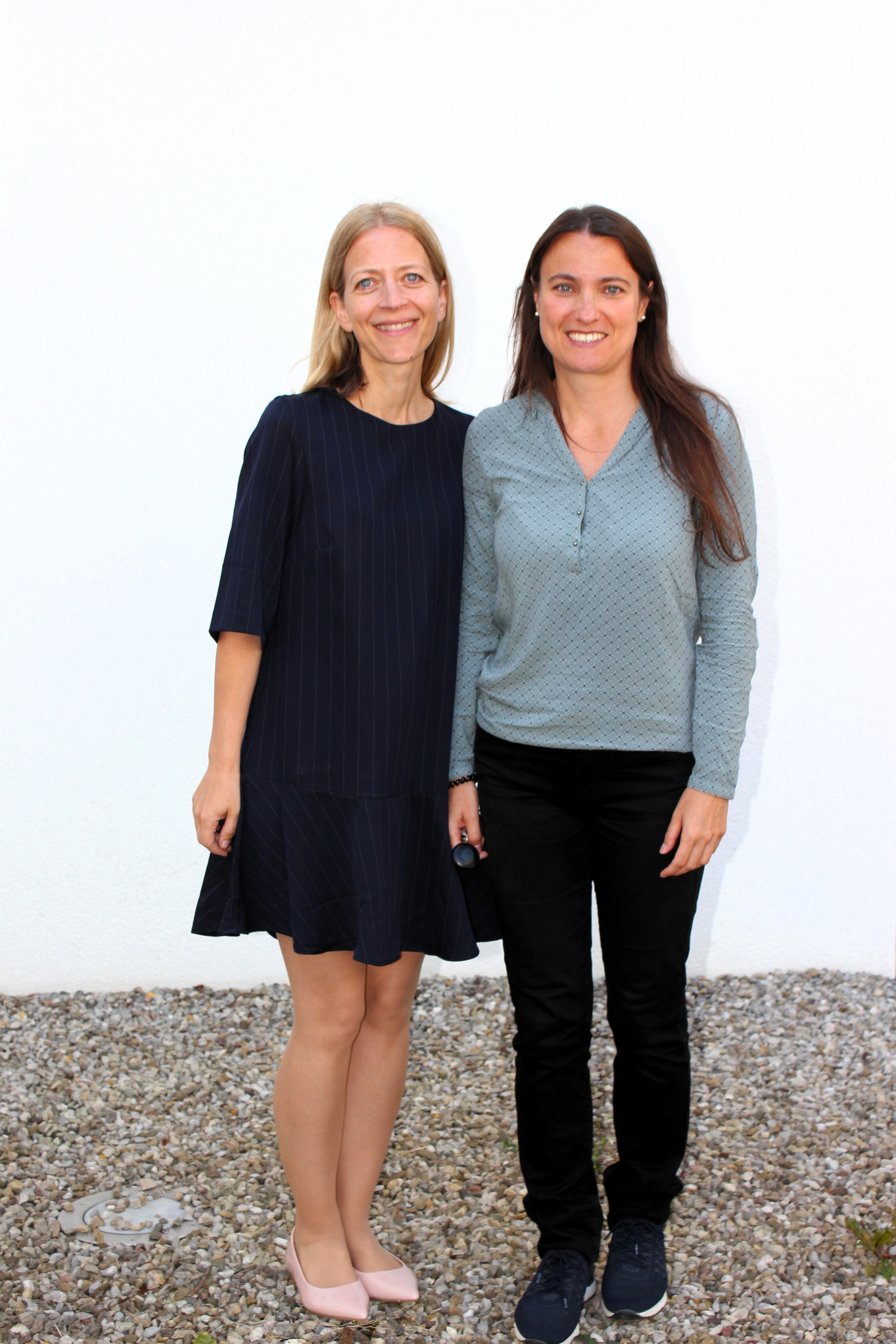 Unsere Italienischlehrerinnen: Fachschaftsleiterin Judit Breitruck (li.) und Claudia Fichera