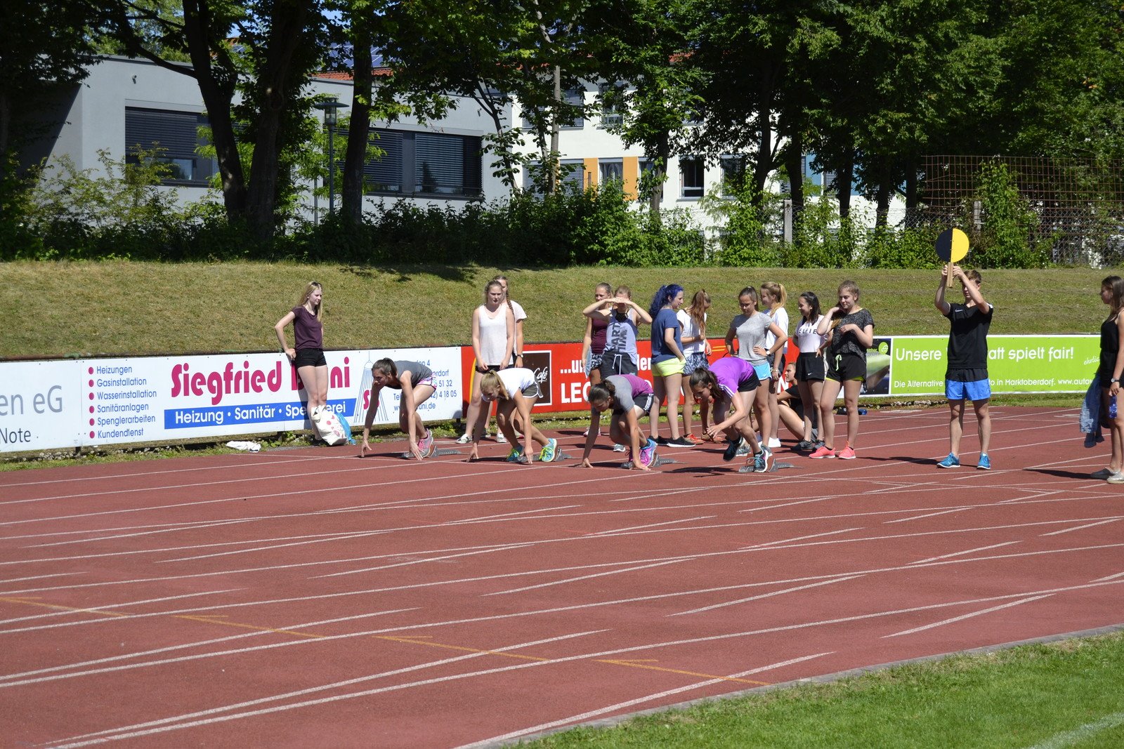 Volle Konzentration beim Start zum 75m-Lauf.