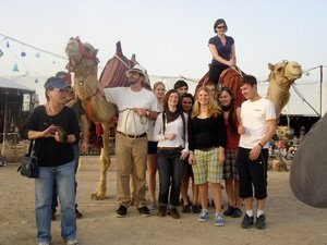 Eine besondere Freundschaft verbindet unsere Schule mit der Zafit High School in Kfar Menachem/Israel - hier die Austauschdelegation 2010.