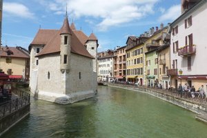 Die malerische Altstadt von Annecy.