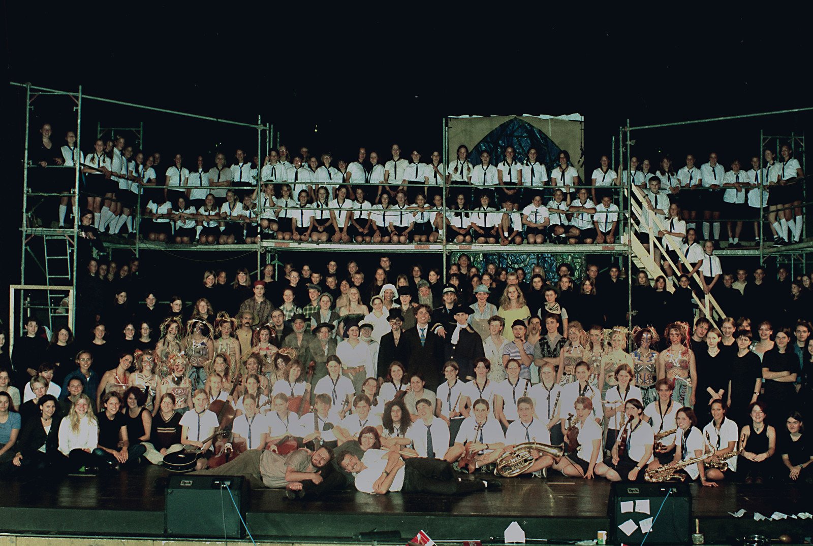 Außerdem wurde die Tradition der großen Musicals aus den 1990ern fortgeführt.