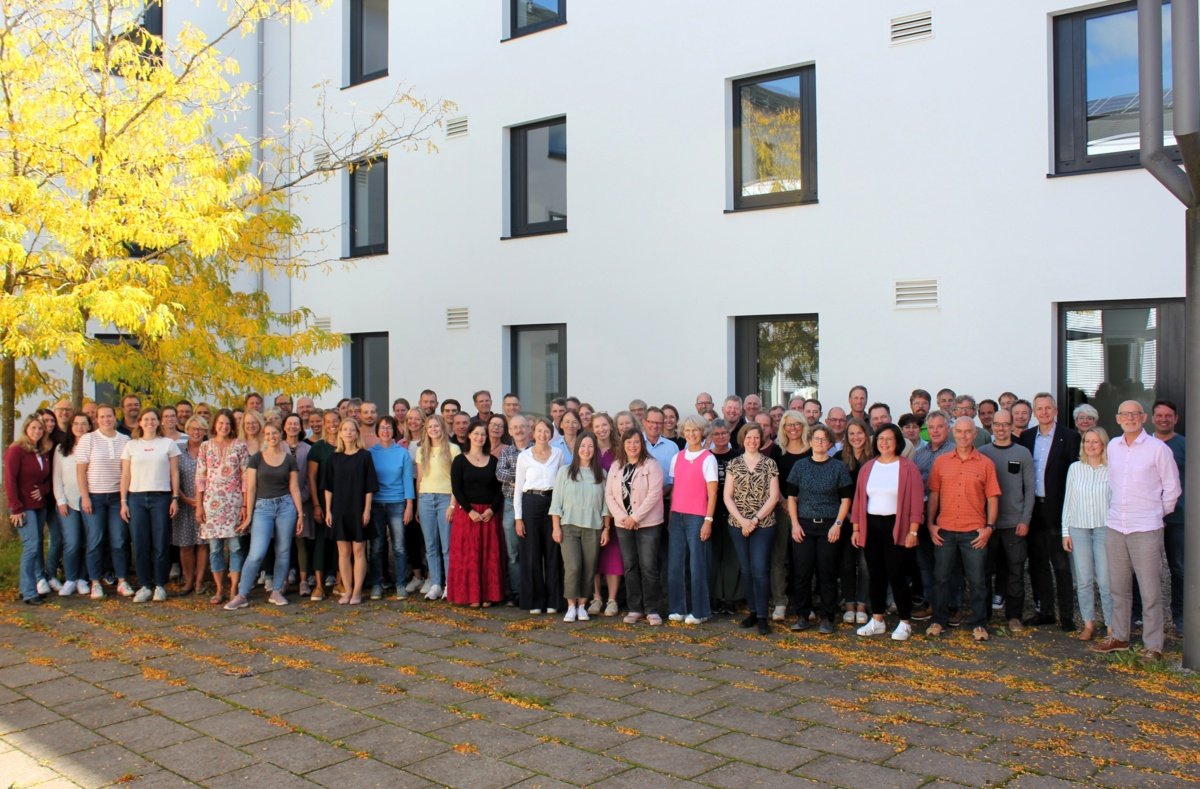 Das Lehrerkollegium des Gymnasiums Marktoberdorf im Schuljahr 2025/26